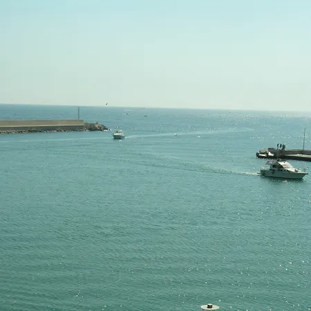 Bed & Breakfast La Baia Sea 4*