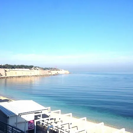 Bed and breakfast La Baia Sea 4*