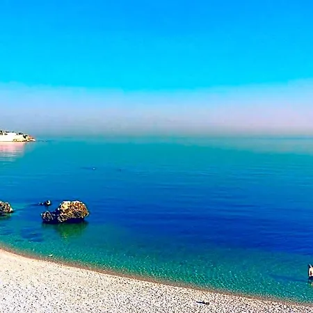 فندق مبيت وإفطار La Baia Sea بيشيلي