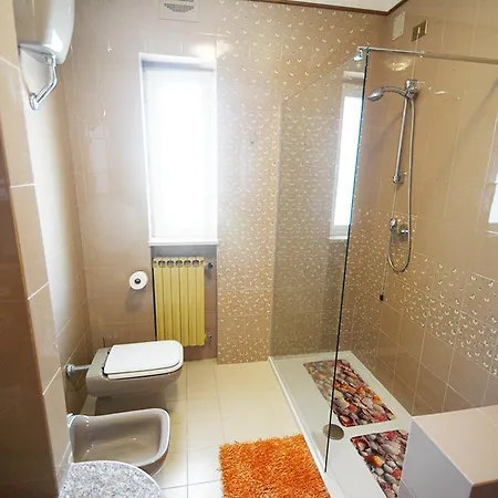فندق مبيت وإفطار La Baia Sea 4*